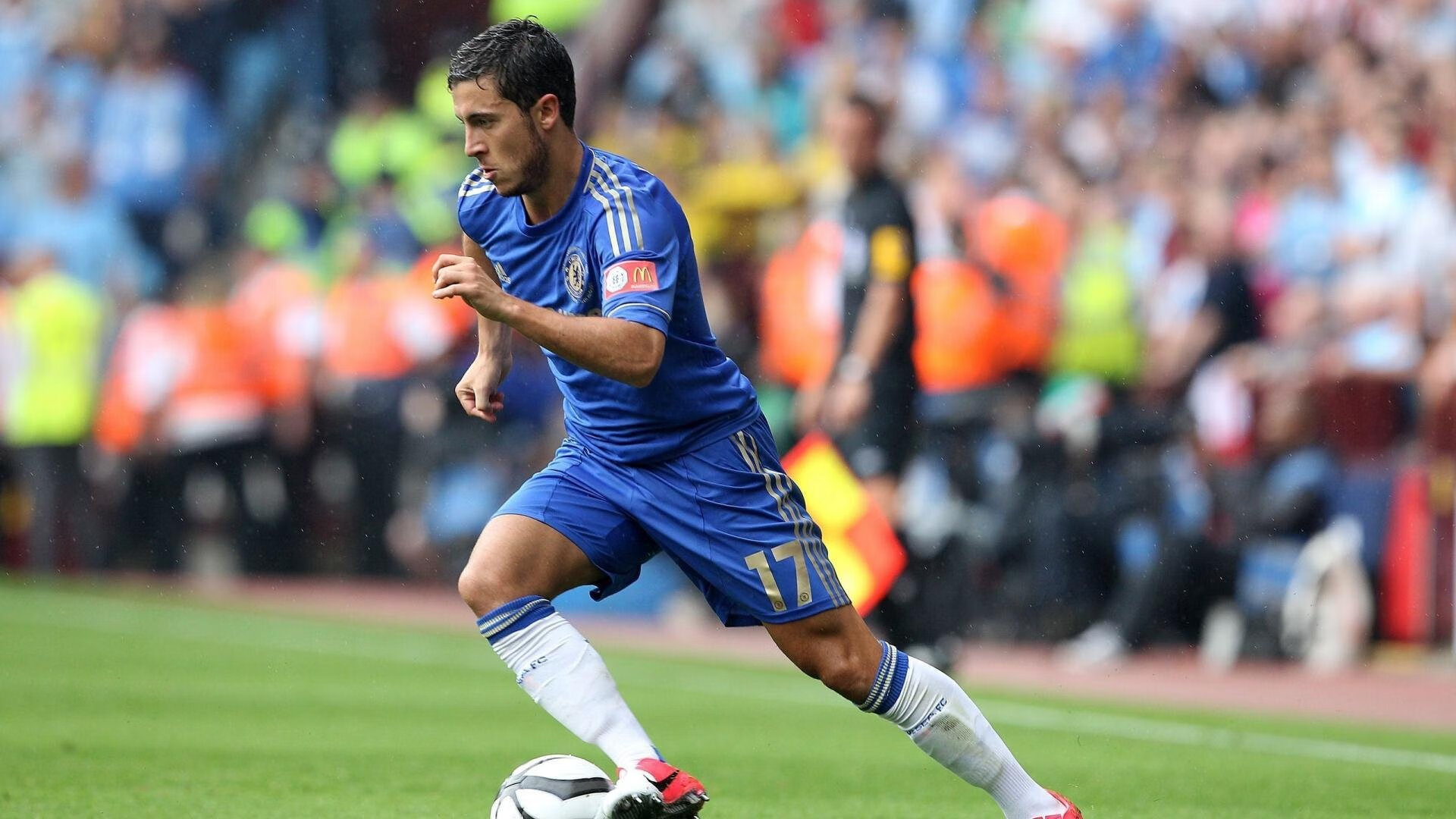 中国篮球正在走向更加辉煌的未来,谈谈中国篮球目前现状及未来发展走向